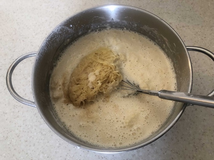 готовим тесто на картофельные блины