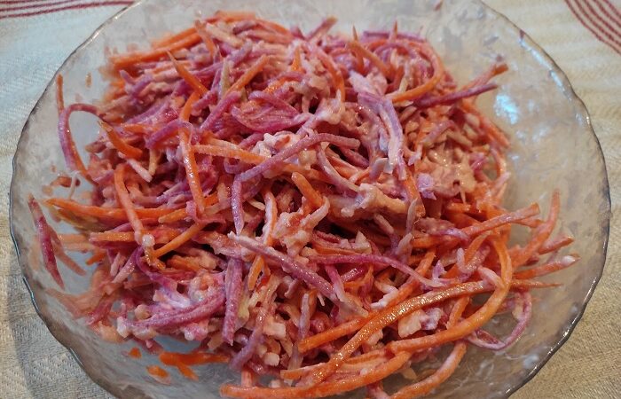 Салат из редьки, моркови и яблока — полезный и вкусный!